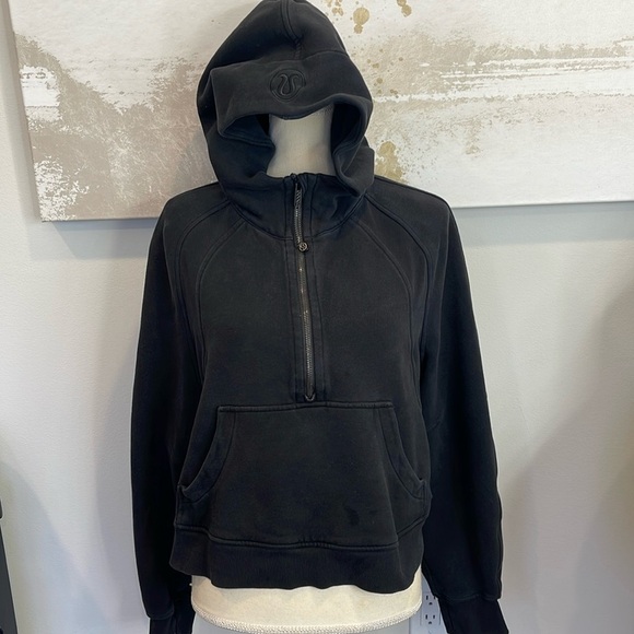 Lululemon Black Scuba (M/L) - Picture 1 of 6